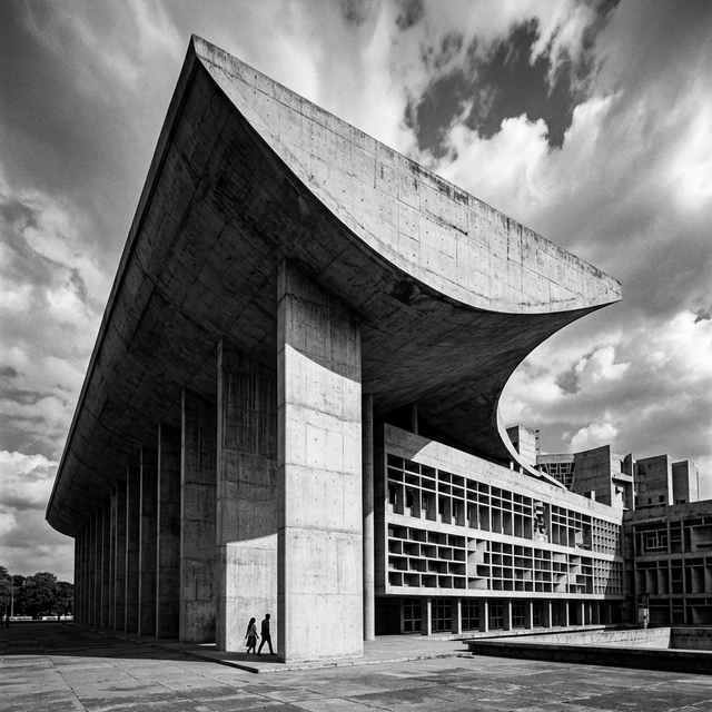 The sweeping, sculptural concrete parasol roof of the Palace of Assembly, Chandigarh